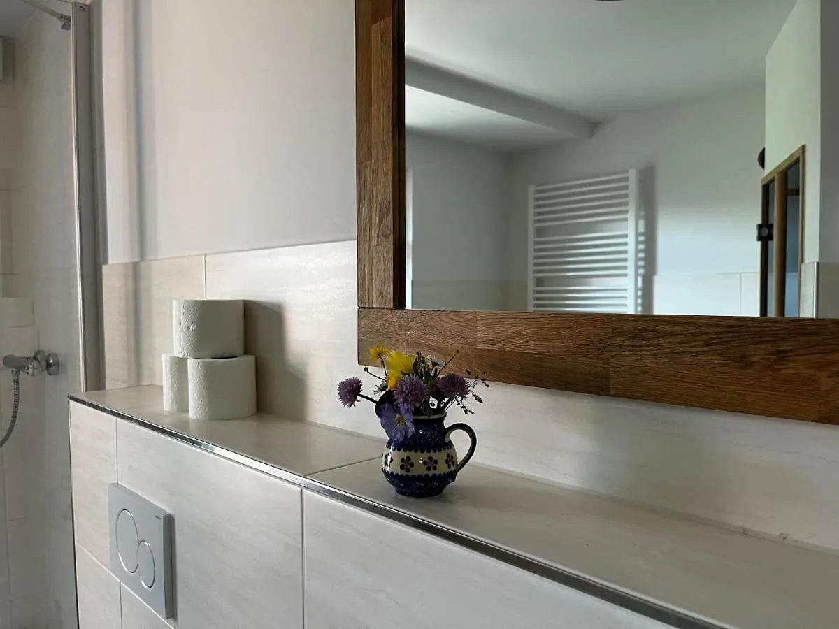 Apartment-Haus Landeskrone Dresden