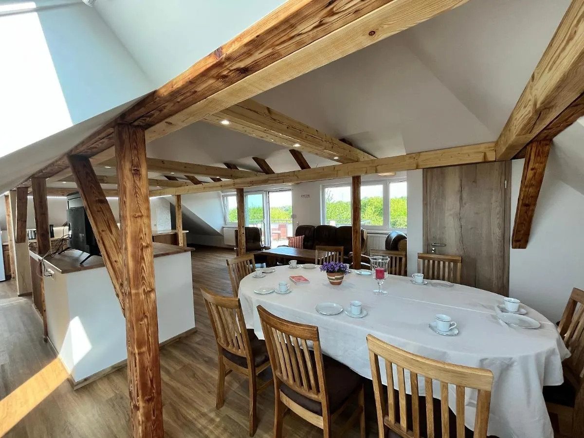 Apartment-Haus Landeskrone Drezda