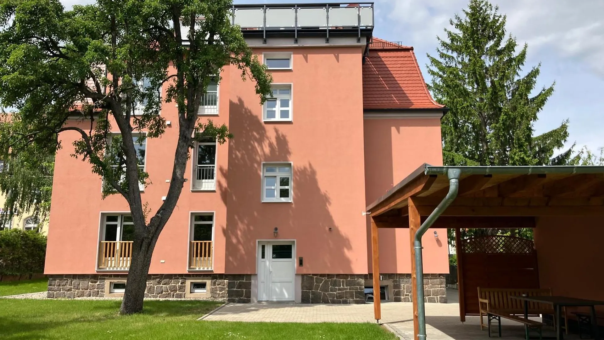 Apartment-Haus Landeskrone Drezda